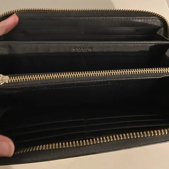 Coach Black Zip Wallet - Picture 2 of 3